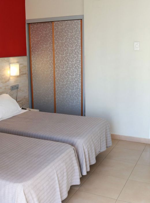 Hotel Joya Benidorm - Alicante 7 hotel joya benidorm 2 habitacion entrada